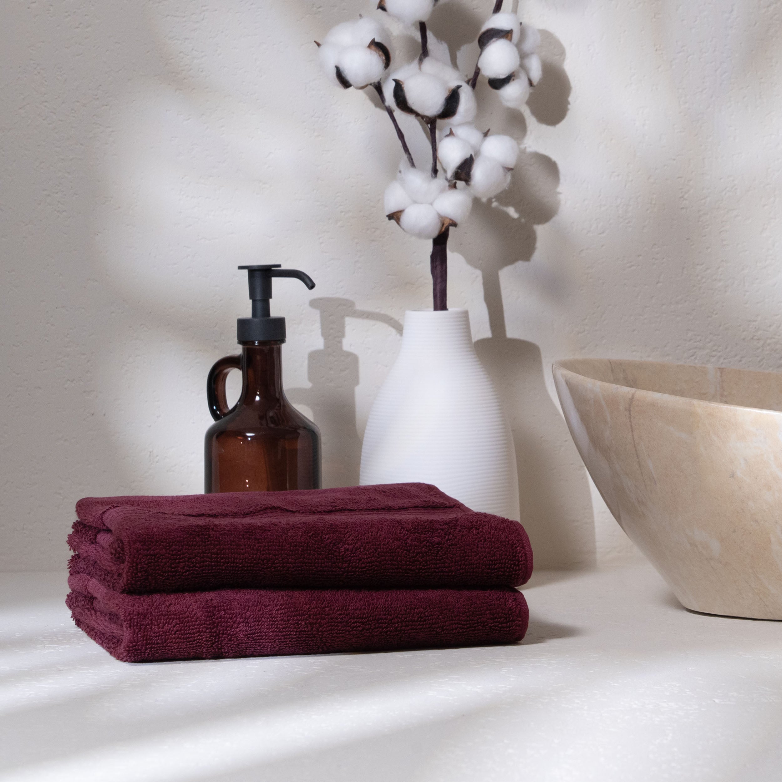 Feather & Spun 100% Organic Hand Towel | Lavender Fragrance | Oeko-TEX® Standard 100 | Double Needle Stitch | Anti Microbial | 100% Cotton - 550 GSM | 45 cms x 76 cms - Cranberry Crush | Pack of 2