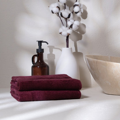 Feather & Spun 100% Organic Hand Towel | Lavender Fragrance | Oeko-TEX® Standard 100 | Double Needle Stitch | Anti Microbial | 100% Cotton - 550 GSM | 45 cms x 76 cms - Cranberry Crush | Pack of 2
