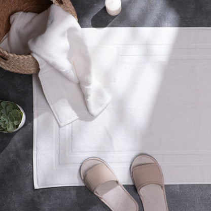 Feather & Spun Bath Mat | Resort & Spa | Lavender Fragrance | Oeko-TEX® Standard 100 | Double Needle Stitch | Anti Microbial | 100% Cotton - 791 GSM | Pack of 2