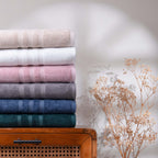Feather & Spun Bamboo Cotton Bath Towel | Lavender Fragrance | Oeko-TEX® Standard 100 | Double Needle Stitch | Anti Microbial | 600 GSM | 76 cms x 137 cms - Pure Snow | Pack of 1