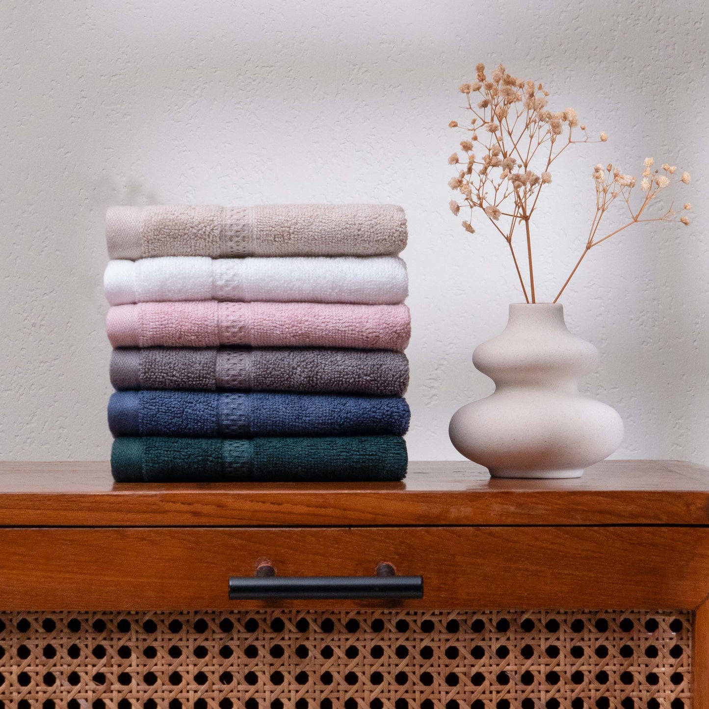 Feather & Spun Bamboo Cotton Face Towel | Lavender Fragrance | Oeko-TEX® Standard 100 | Double Needle Stitch | Anti Microbial | 600 GSM | 33 cms x 33 cms - Jade Forest | Pack of 4