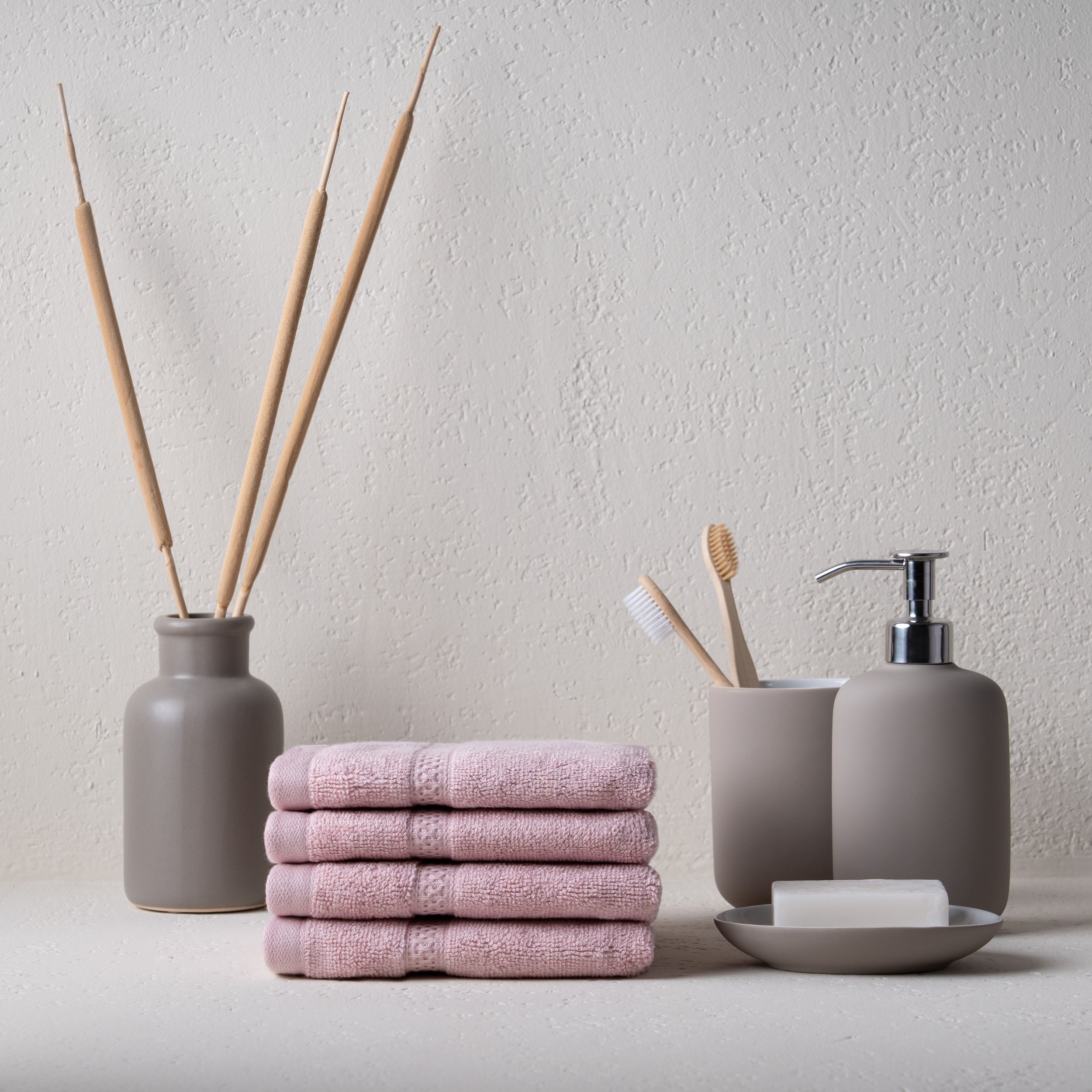 Feather & Spun Bamboo Cotton Face Towel | Lavender Fragrance | Oeko-TEX® Standard 100 | Double Needle Stitch | Anti Microbial | 600 GSM | 33 cms x 33 cms - Petal Pink | Pack of 4